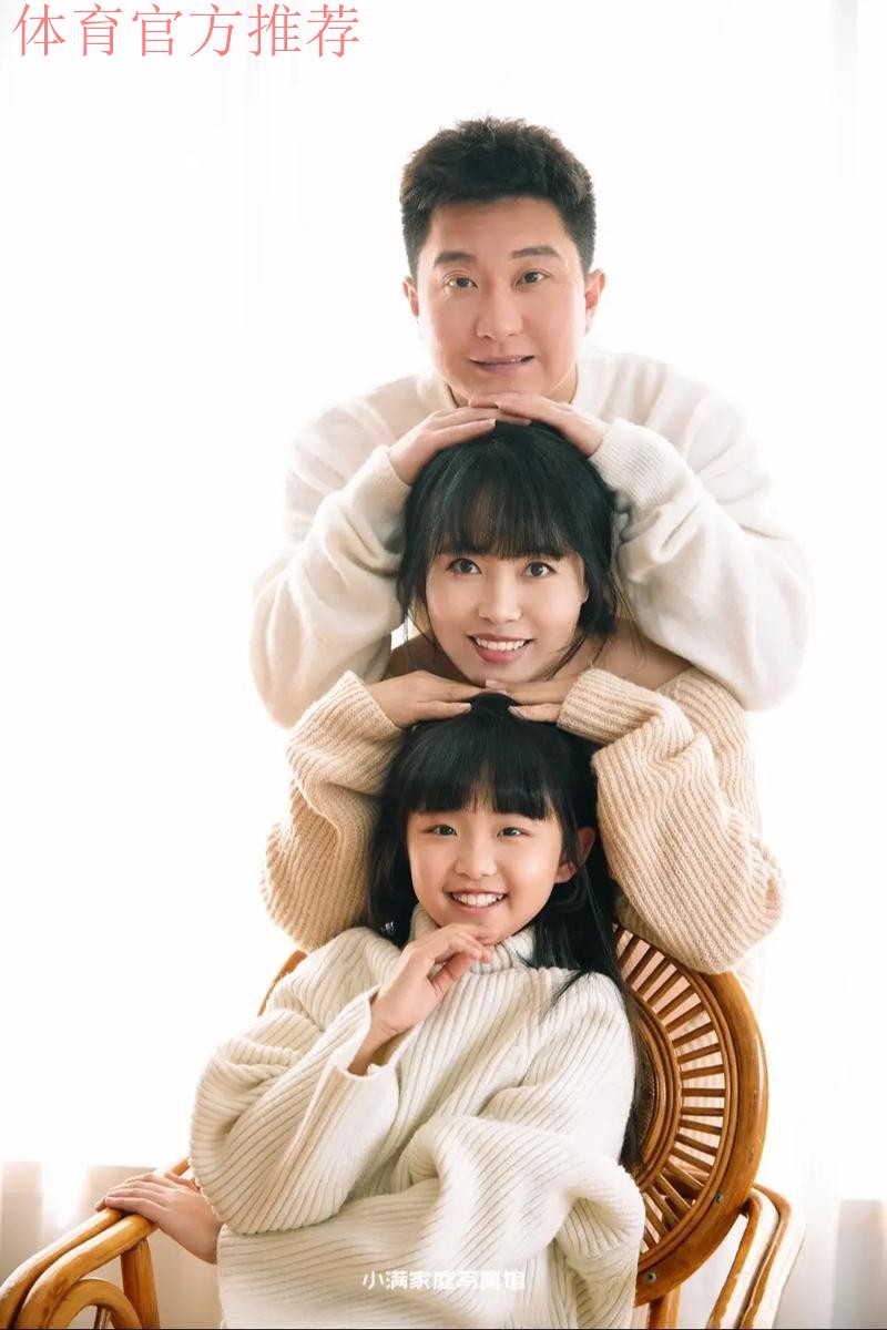 幸福!阿尔瓦雷斯Ins晒女友孕照,将迎接家庭新成员的降生 幸福!阿尔瓦雷斯Ins晒女友孕照,将迎接家庭新成员的降生